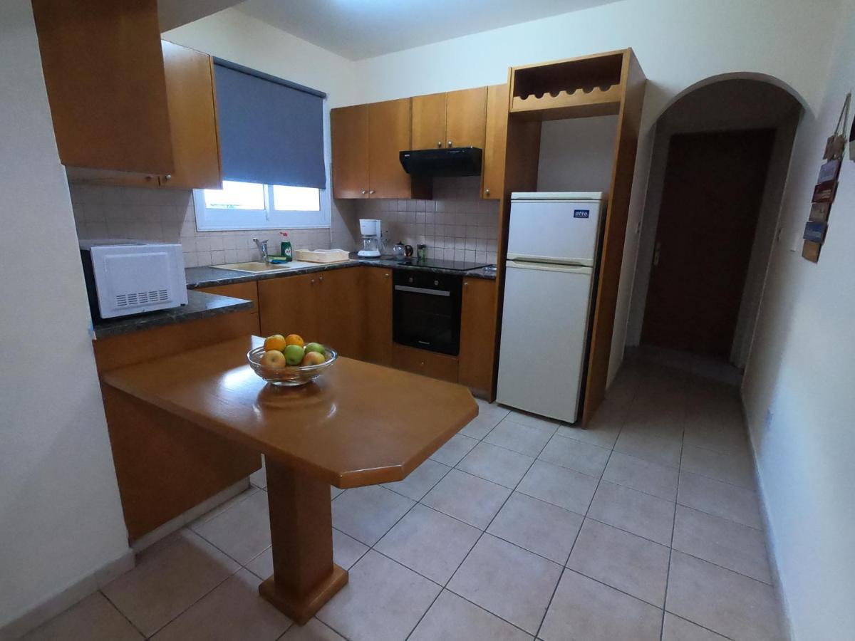 Amelia Two Bedroom Apartment - 201 Пафос Екстер'єр фото